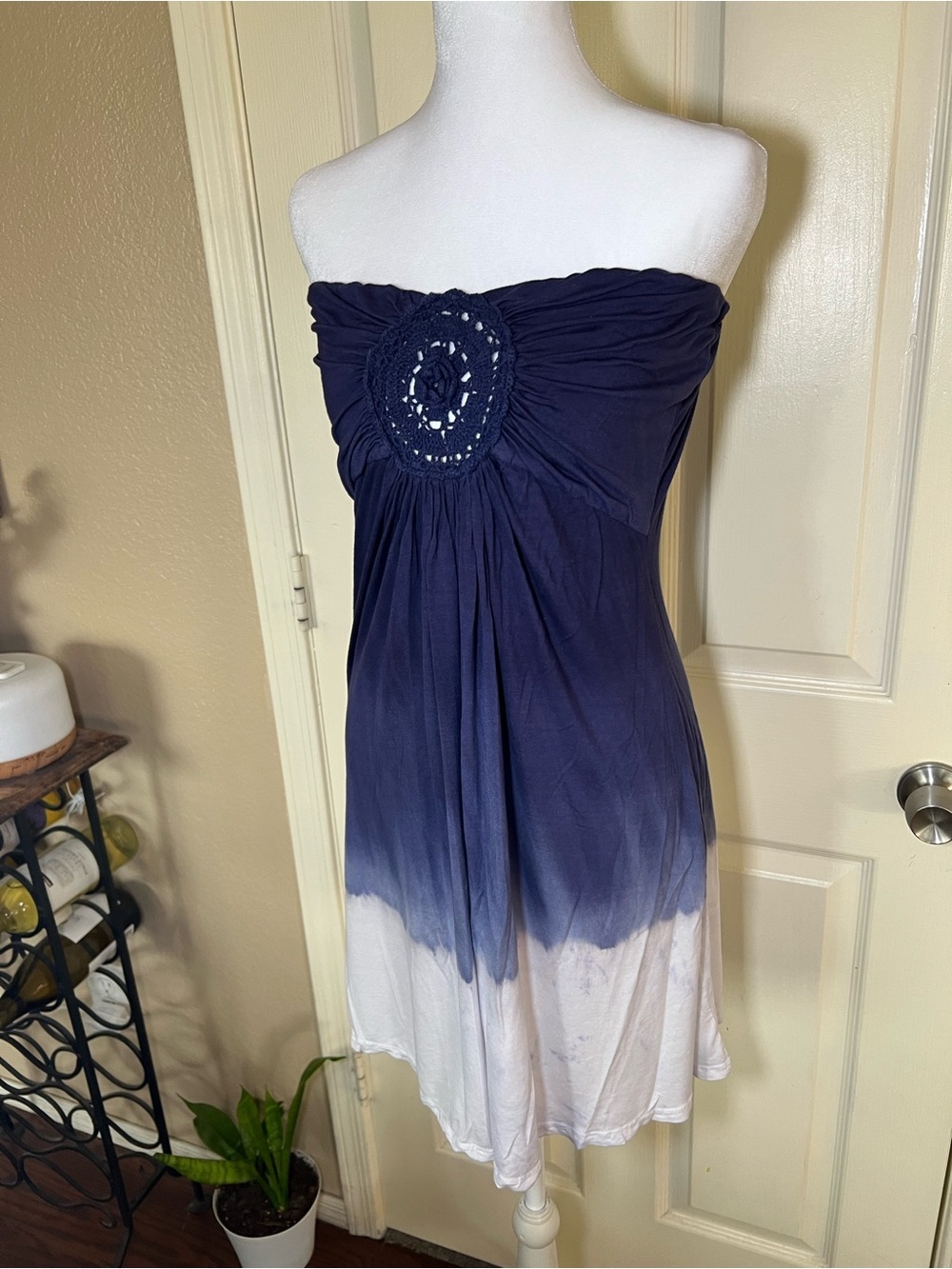 RAVYA Strapless Blue Ombre Dip Dye Tube Dress Crochet Rosette Size L Boho - Picture 5 of 9